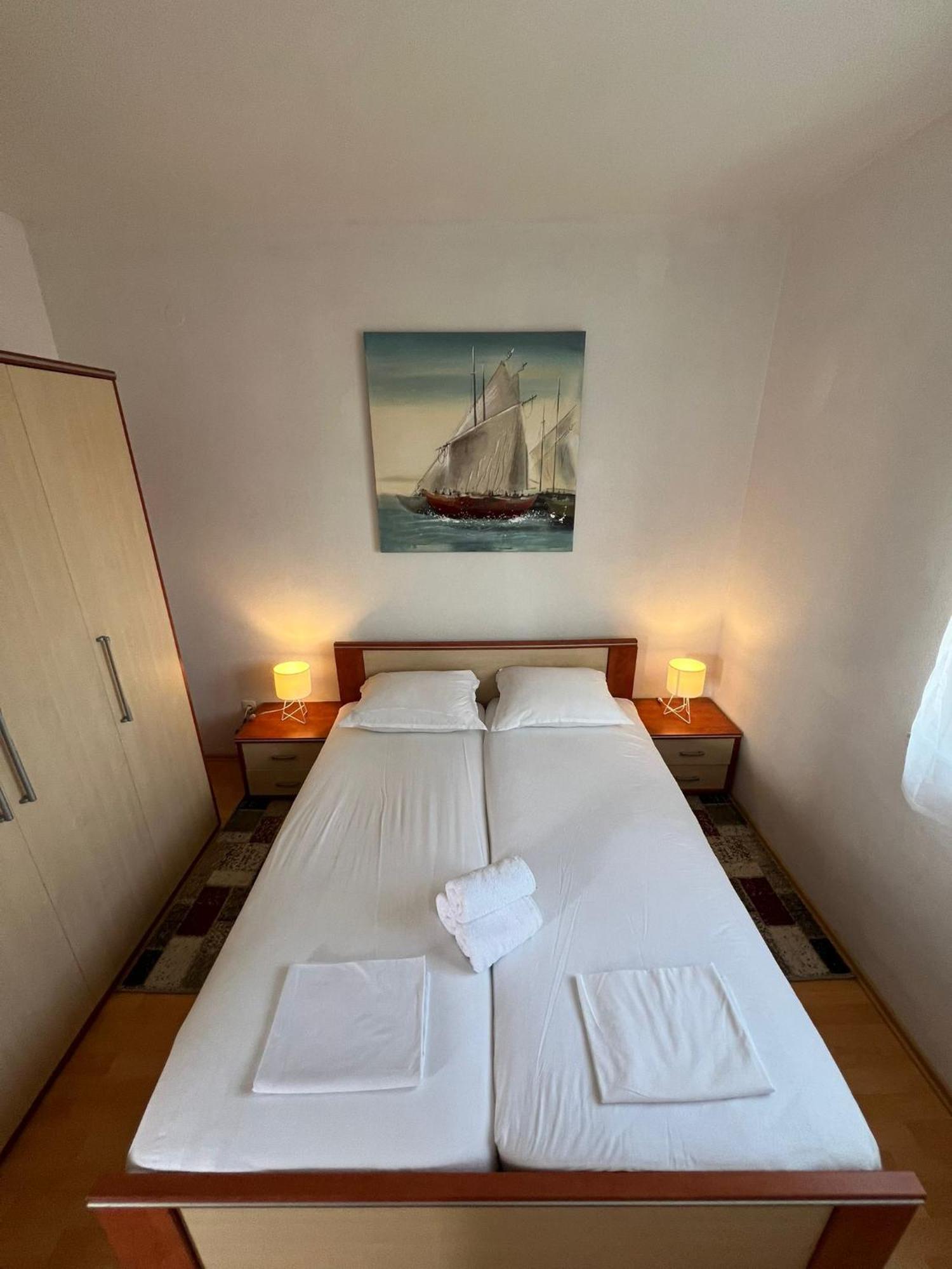 Apartment A&B 比奥格勒·纳·莫鲁 外观 照片