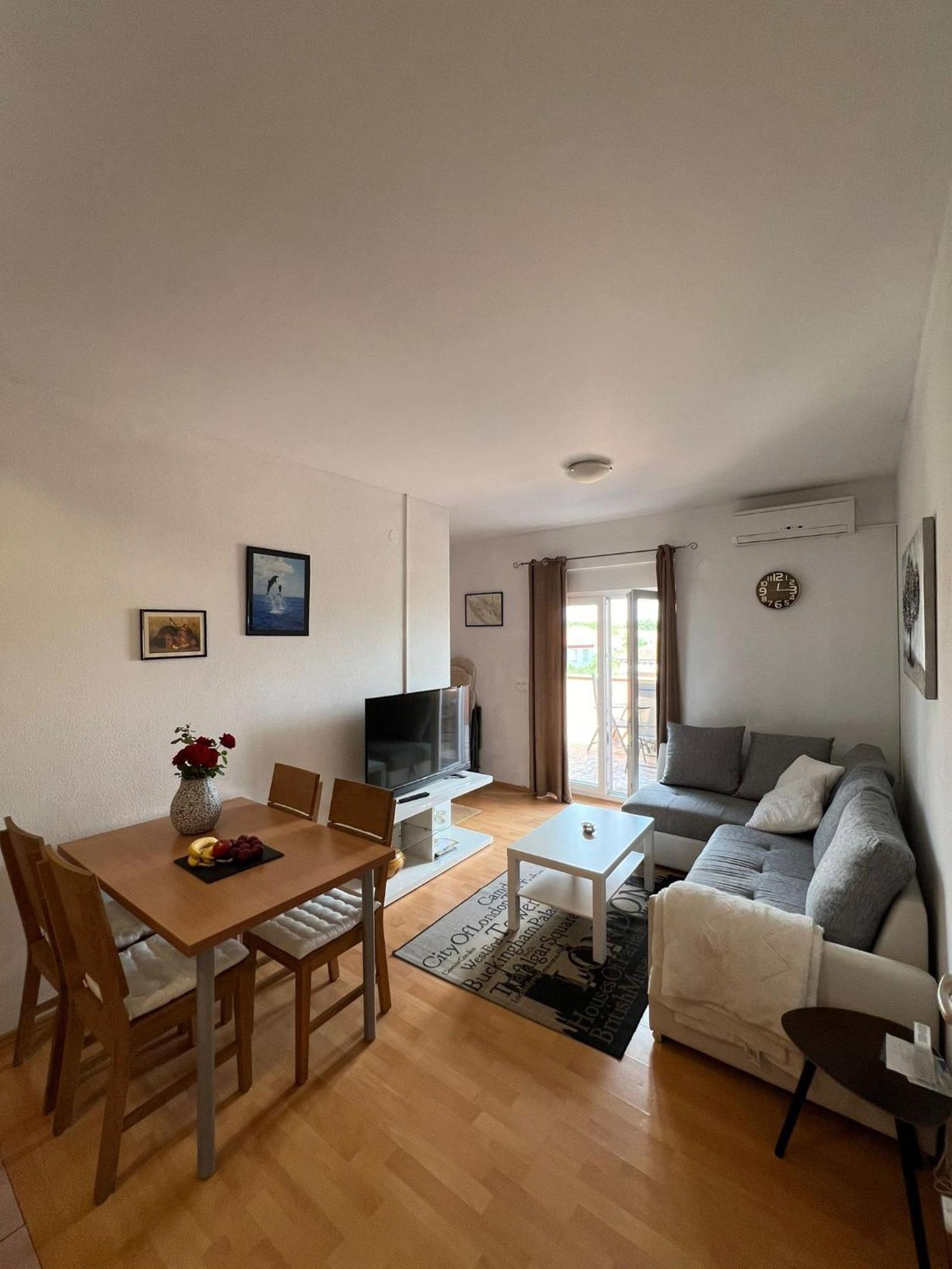 Apartment A&B 比奥格勒·纳·莫鲁 外观 照片